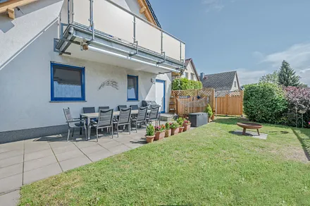 Sonnenterrasse mit Sitz-und Grillmöglichkeit 