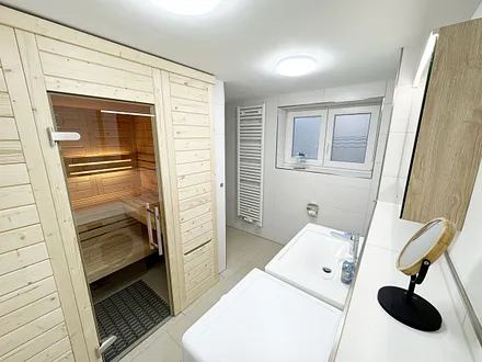 Tageslicht mit Waschbecken