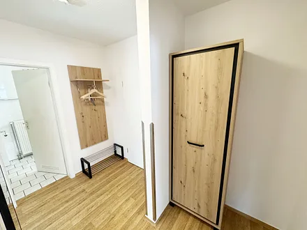 Eingangsbereich mit Schrank