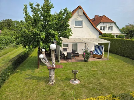 Terrasse mit Grillplatz