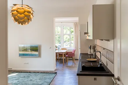 Wohnbereich mit Küchenzeile