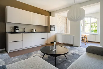 Wohnbereich mit Küchenzeile