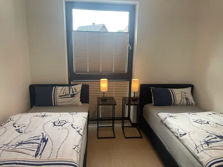 Schlafzimmer mit 2 Einzelbetten