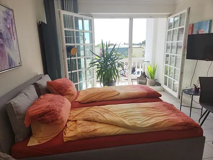 TV und WLAn sind vorhanden.