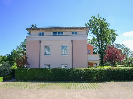 Das Haus Godewind von der Parkplatzseite