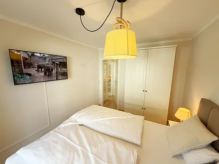 1. Schlafzimmer