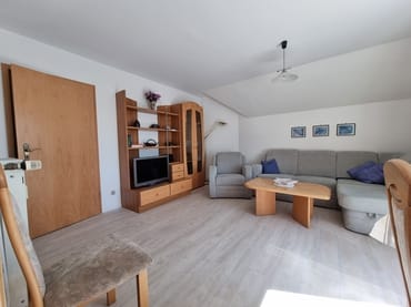 Wohnzimmer mit Schlafcouch