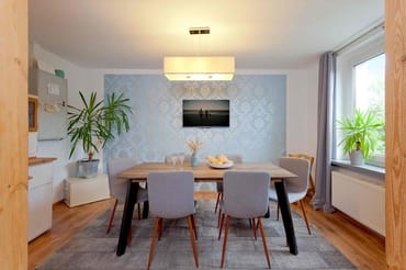 Esstisch im Esszimmer