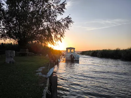 Am Achterwasser in der Nähe 