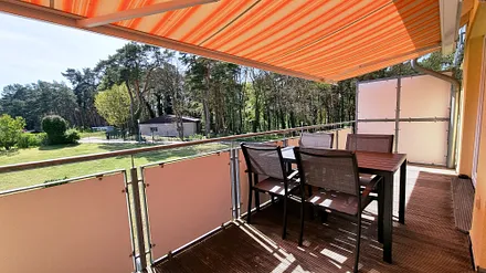 fantastischer, unverbauter Ausblick vom südwest Balkon auf den Küstenwald und den Sonnenuntergang