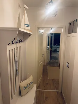 Eingangsbereich mit Garderobe