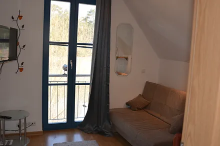 Schlafzimmer mit Schlafcouch