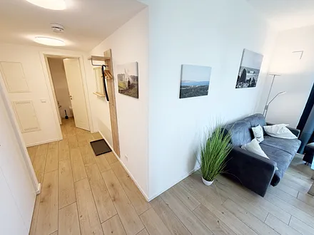 Villa Düne Whg. 19 Penthouse - Flur und Wohnzimmer