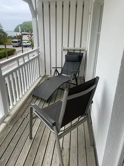 Großer Balkon mit Meerblick