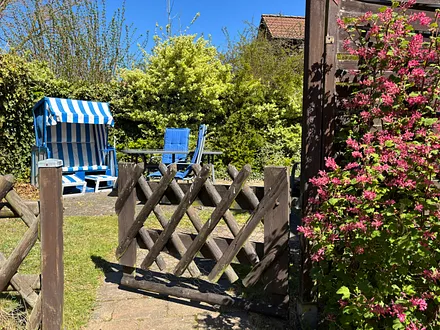 Sonne satt auf der Terrasse geniessen 
