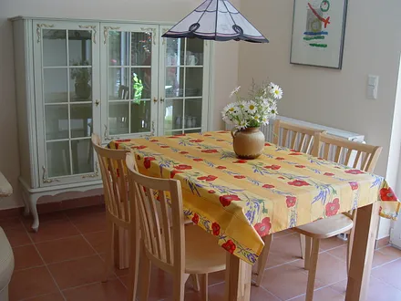 Esstisch Wohnzimmer