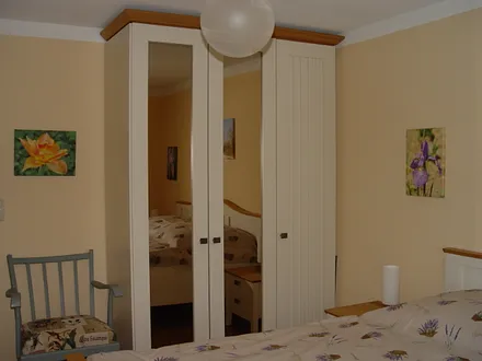 Schlafzimmer-SChrank