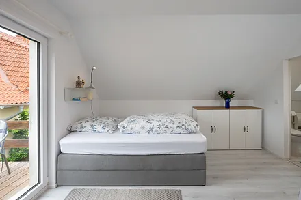 Doppelbett (140 x 200)
