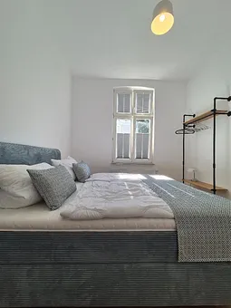 Schlafzimmer 2