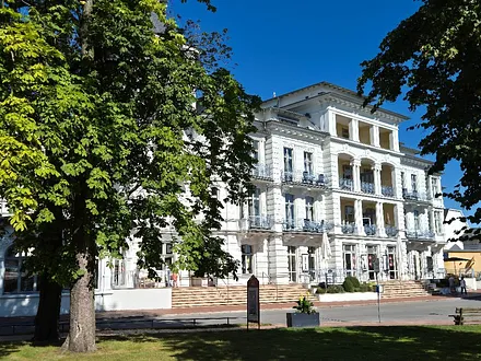 Umgebung, Seeschloss