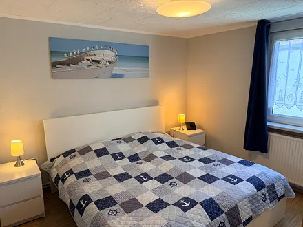 Schlafzimmer 1 mit Doppelbett