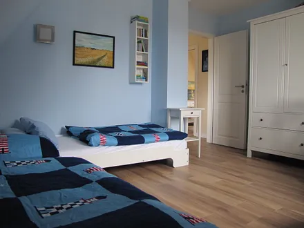 Stapelbetten niedrig