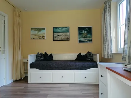 Büro/Schlafraum ebenerdig