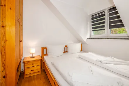Schlafzimmer 2