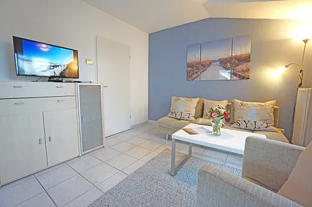 Wohnzimmer mit Schlafcouch