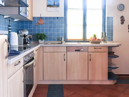 Wasserkocker, Toaster und Kaffeemaschine sind natürlich auch vorhanden.
