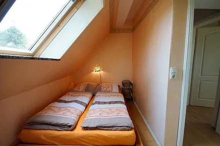 Schlafzimmer rechts