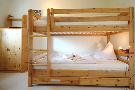 Kinderzimmer mit Etagenbett