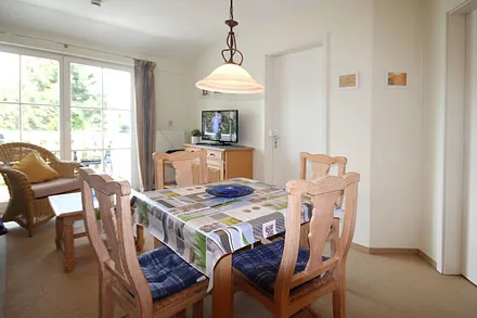 Wohnraum mit Essbereich