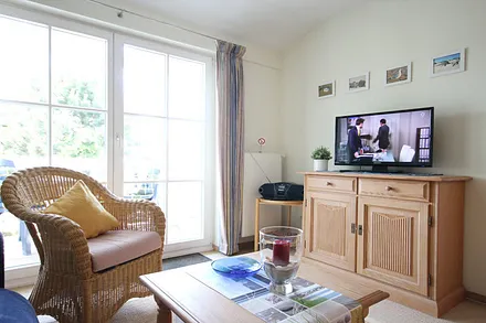 Wohnbereich mit Flachbild-TV