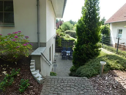 Treppe zur Wohnung /Terasse 