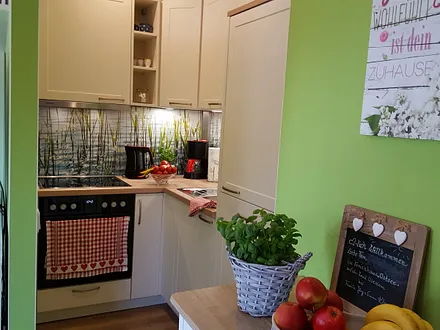 Küchenbereich mit Geschirrspüler Bild 4