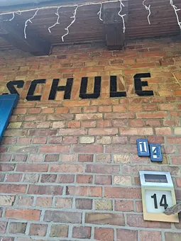 Willkommen in der alten Dorfschule Welzin