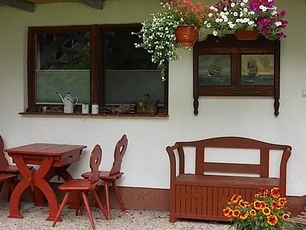 Die historische Darsser Sitzecke bei der FeWo Morgensonne