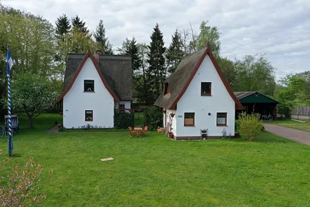 Große Wiese zum Relaxen