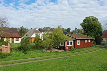 Gartenhaus im Frühling 