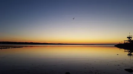 Sonnenuntergang am Glower Hafen
