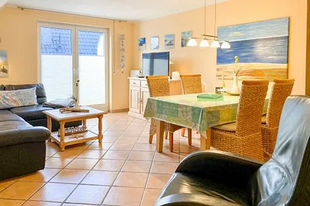 Wohnzimmer mit Essecke