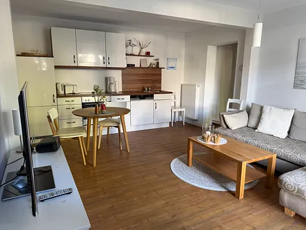 Wohnzimmer mit Küchenzeile