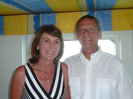 Wir freuen uns, Sie als unsere Gäste begrüßen zu dürfen. Helma und Michael Harder