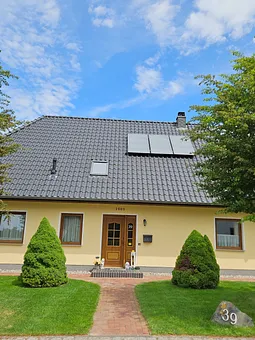 Haus Vorderansicht