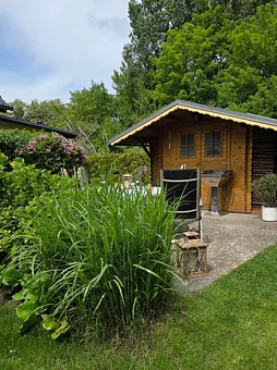Terrasse mit Grillplatz