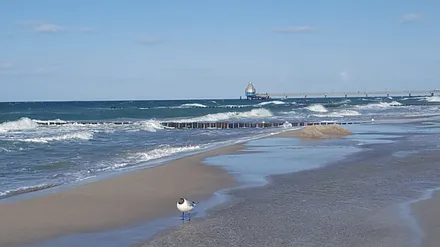 Sandstrand von Zingst 500 mit entfernt