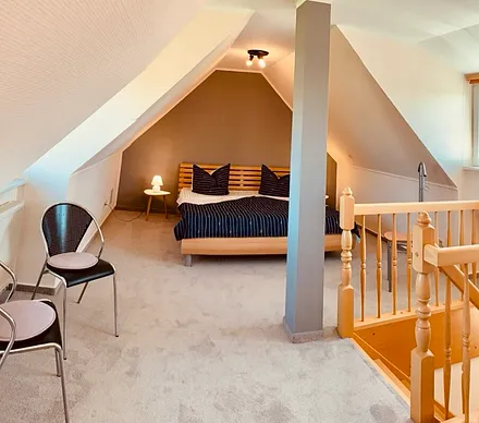 Offener Schlafraum 2 im oberen Bereich