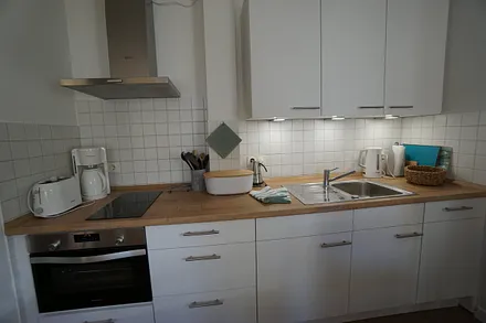 Küchenzeile im Wohn-Esszimmer