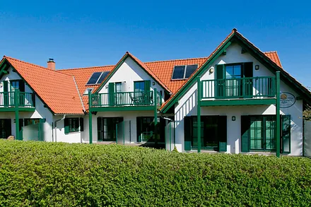 Terrasse (in der Mitte)